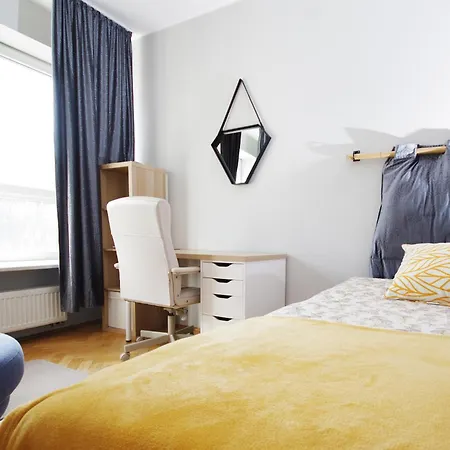 Homestay Totutotam Warsaw