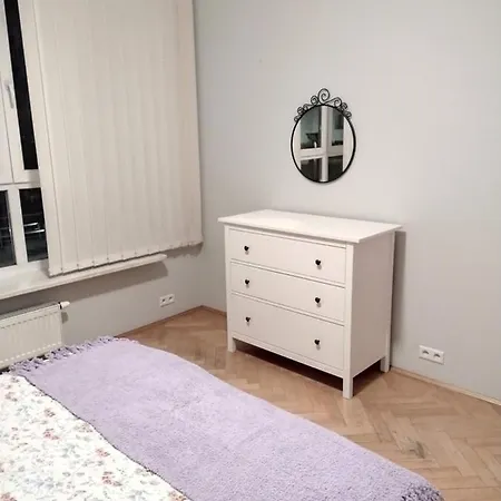 Totutotam * ワルシャワ